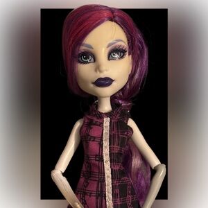 Monster High Booriginal Spectra Vondergeist - small flaw